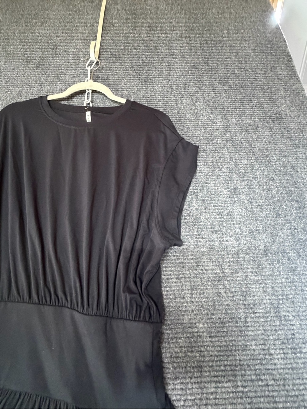 HALARA Black Short-Sleeve Midi Dress with Elastic Waist nwt - Picture 5 of 8